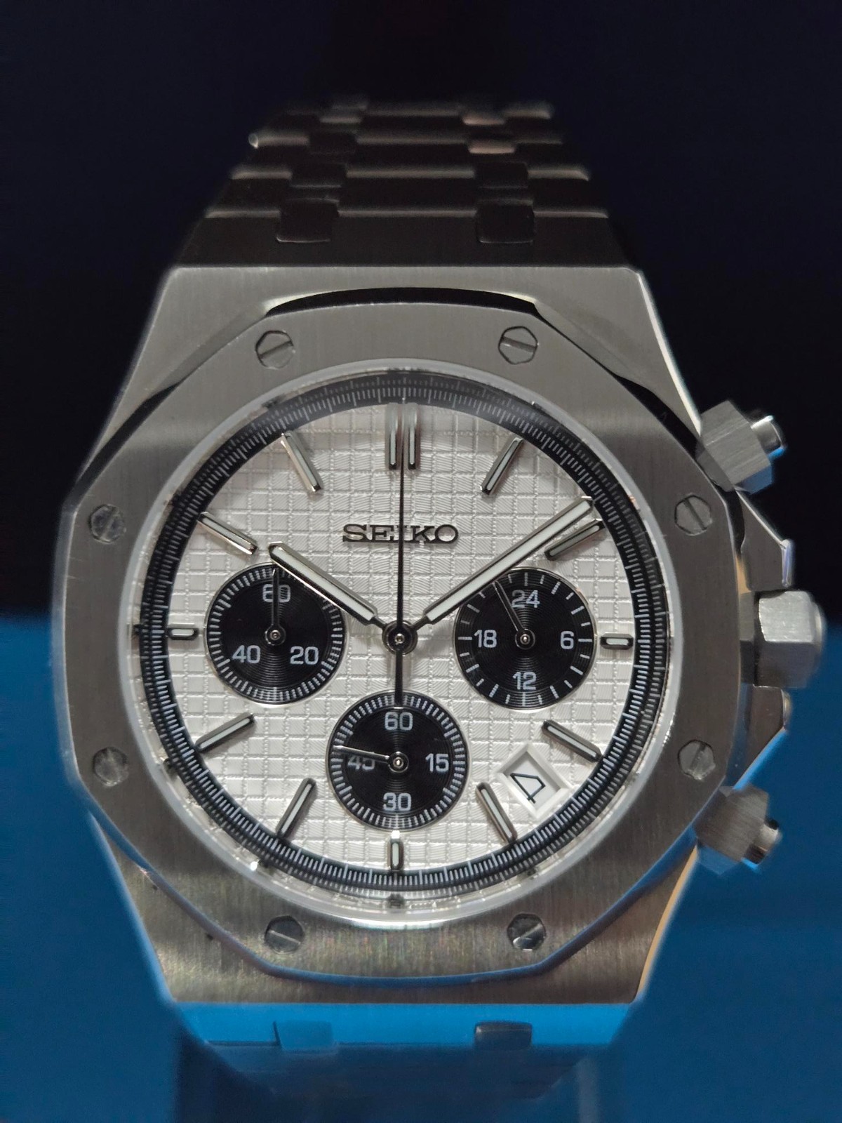 CJ CUSTOM DIVER QUARTZ CHRONOGRAPH WR10ATM