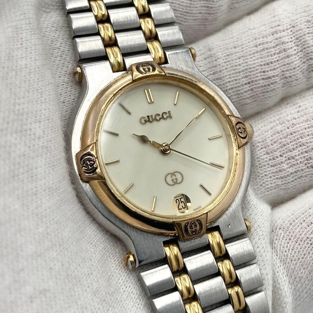Gucci 9000M Quartz Two-Tone White Wristwatch Japan Working Condition 0715645