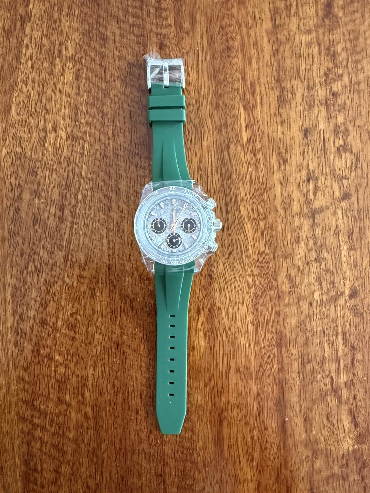 Custom Mod Watch 39mm Transparent Case Green Rubber Strap Seiko Quartz Movement