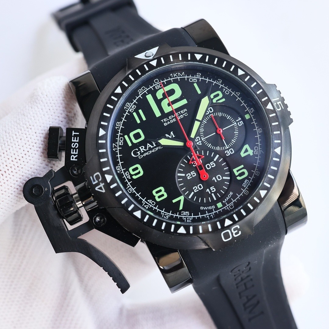 Graham men’s multifunctional quartz watch size: 44mm thick 8mm