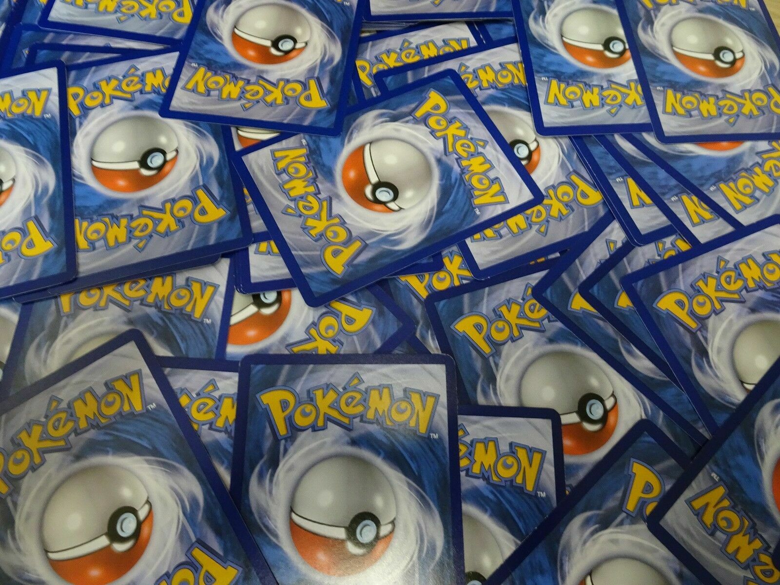 20 x Pokemon Cards Bundle Tin – Guaranteed V, VMAX, GX, EX – Job Lot No Fakes
