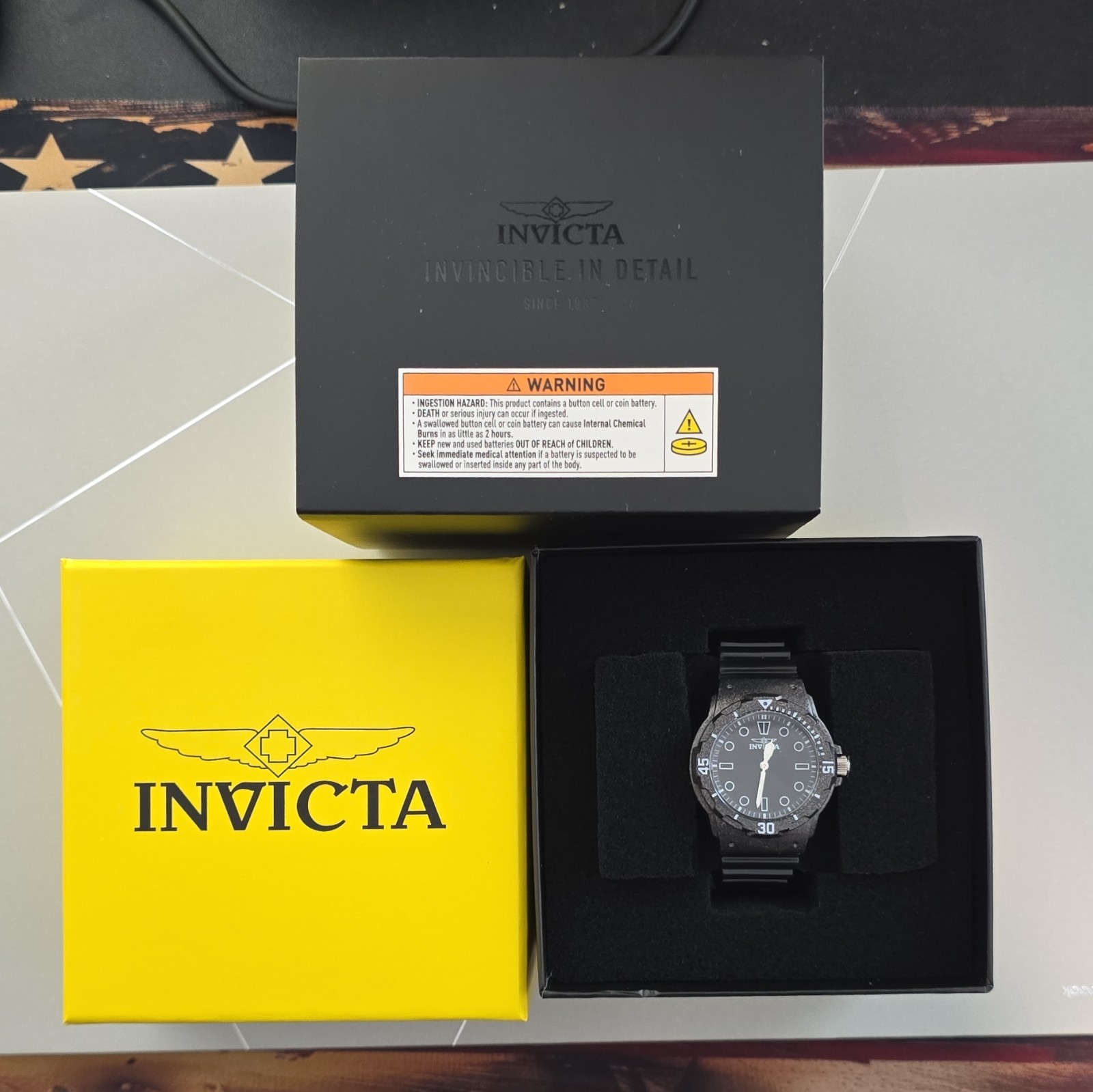 Invicta Sport Analog Black Dial Stainless Case Silicone Strap Unidirectional