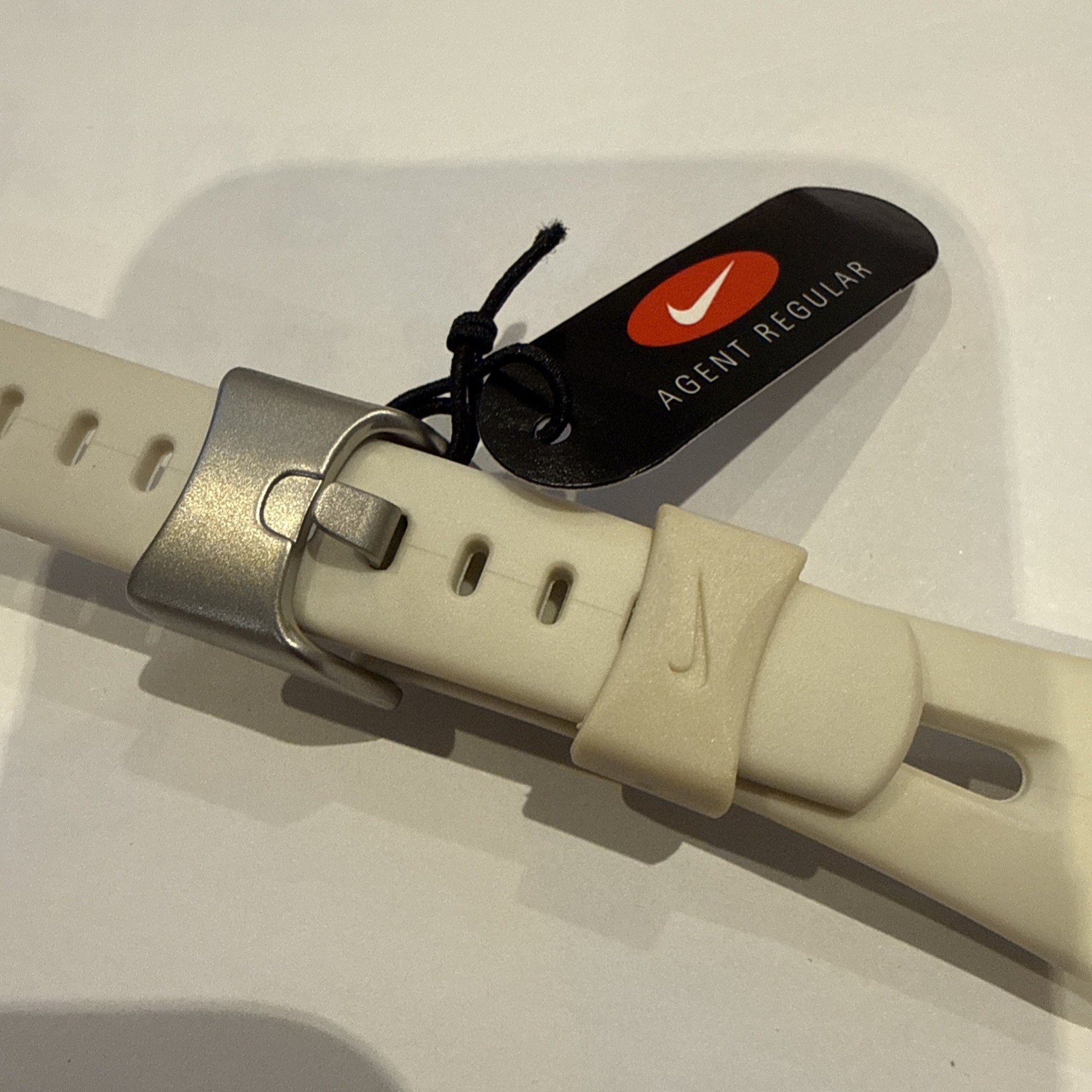 Vintage Nike triax wx0017-201 new agent regular watch strap