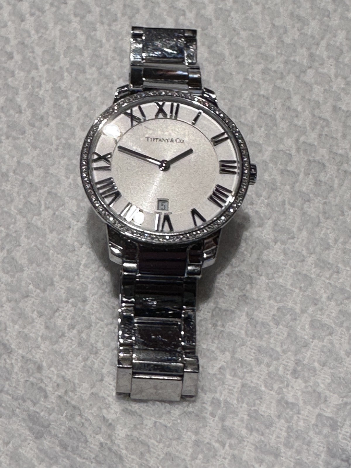 Tiffany & Co. : Atlas 2-Hand Stainless Steel Diamond Watch