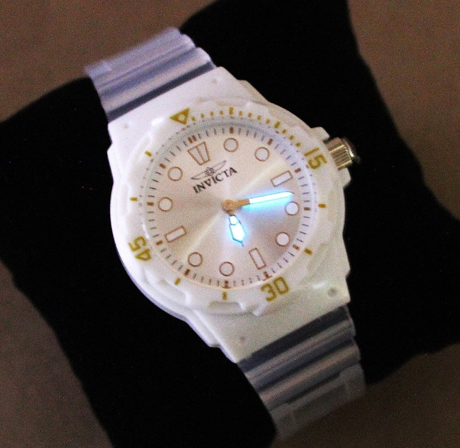INVICTA Celestial Cloud (49204) Womens Watch 35mm Transparent White – NIB – NEW