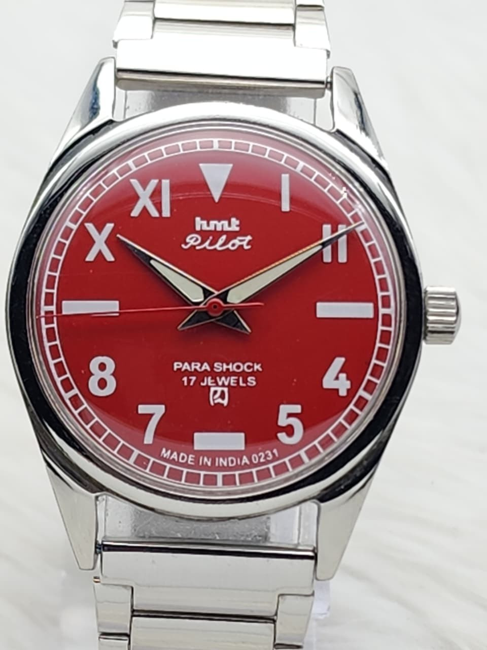 HMT Pilot Red Dial Vintage Watch 17 Jewels Mechanical Mixed Numerals Rare India