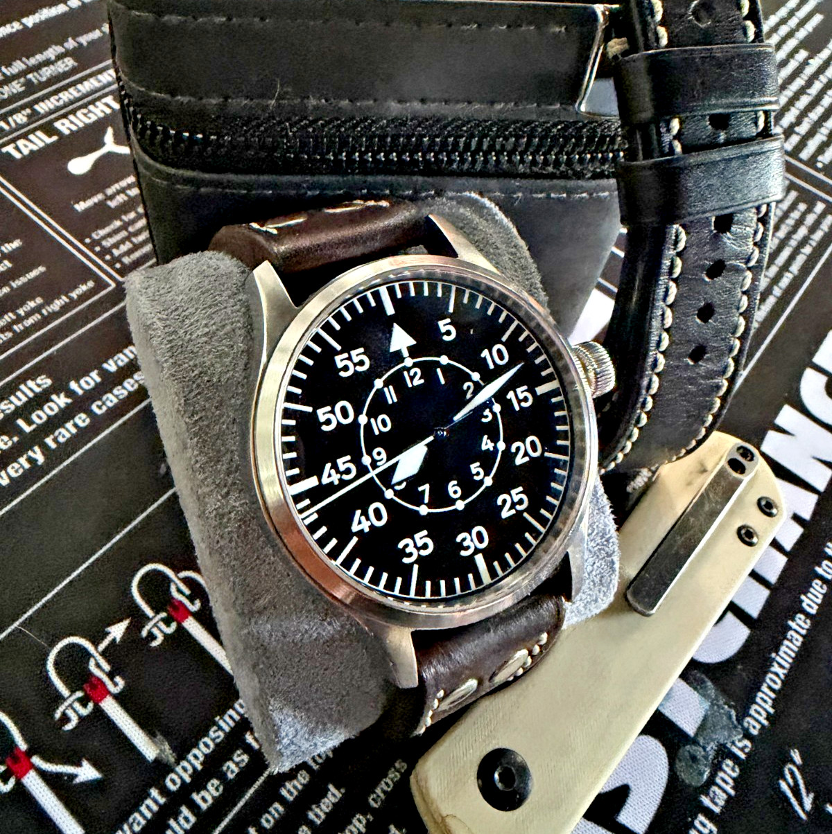 Steinhart Nav B-Uhr II 44mm Swiss Automatic ETA 2824-2 Pilot Watch Flieger Bndle