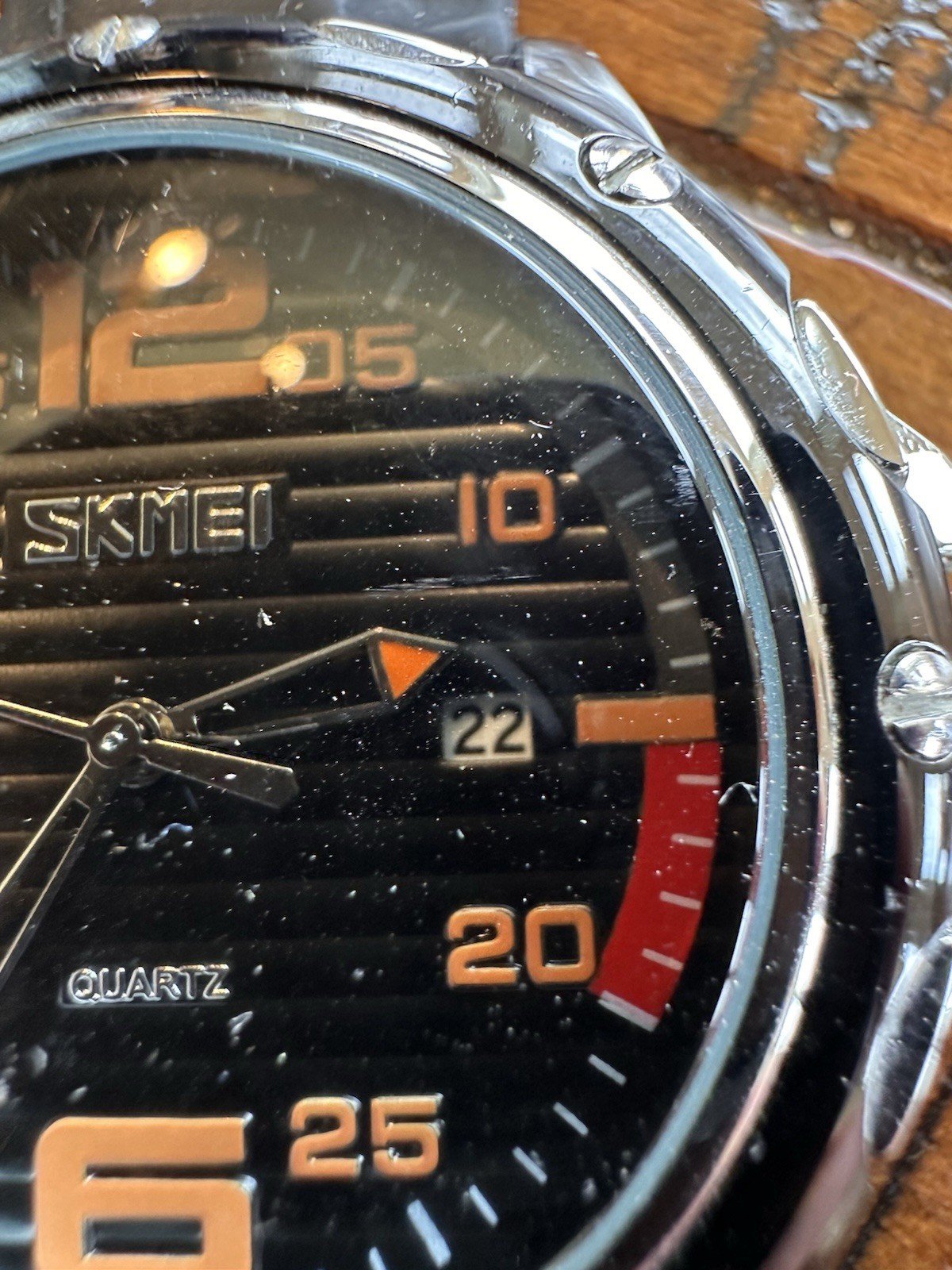 Skmei Quartz Watch With Date Function