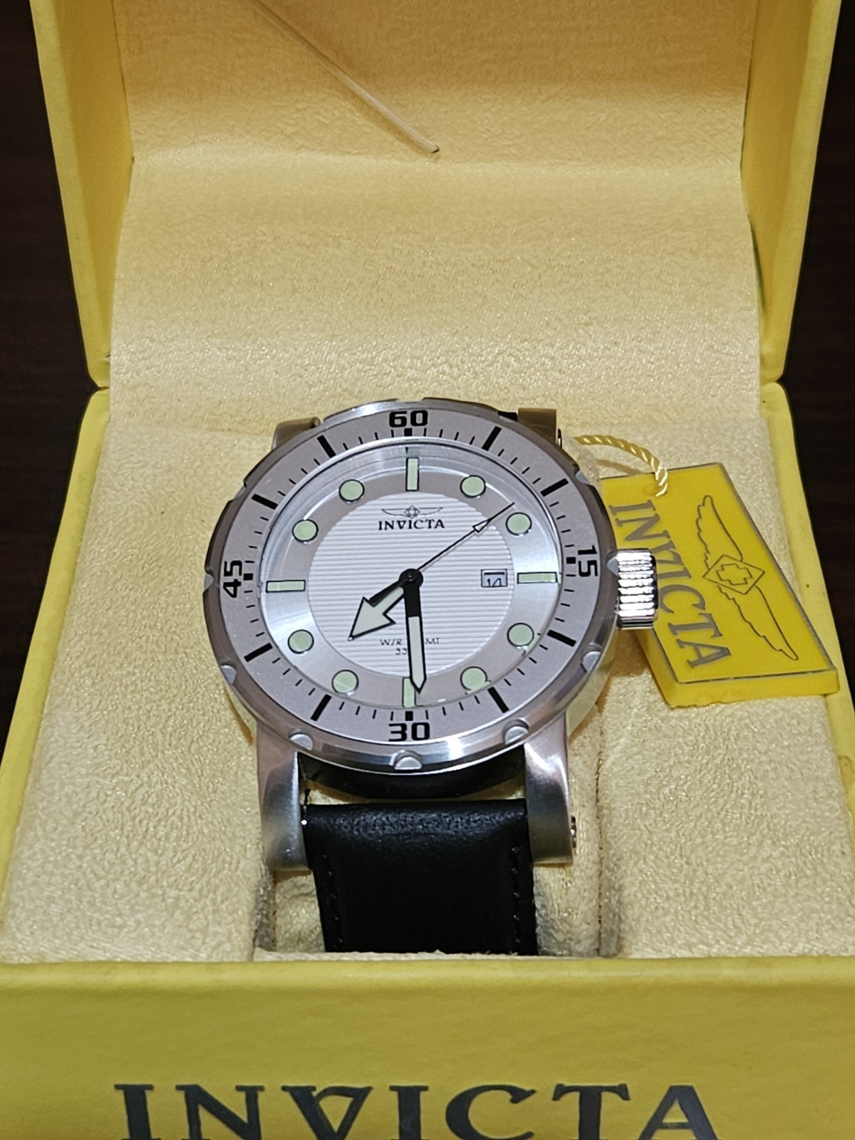 Invicta Men’s Pro Diver Model. No. 5429 – New w/Box And Tag. No Papers