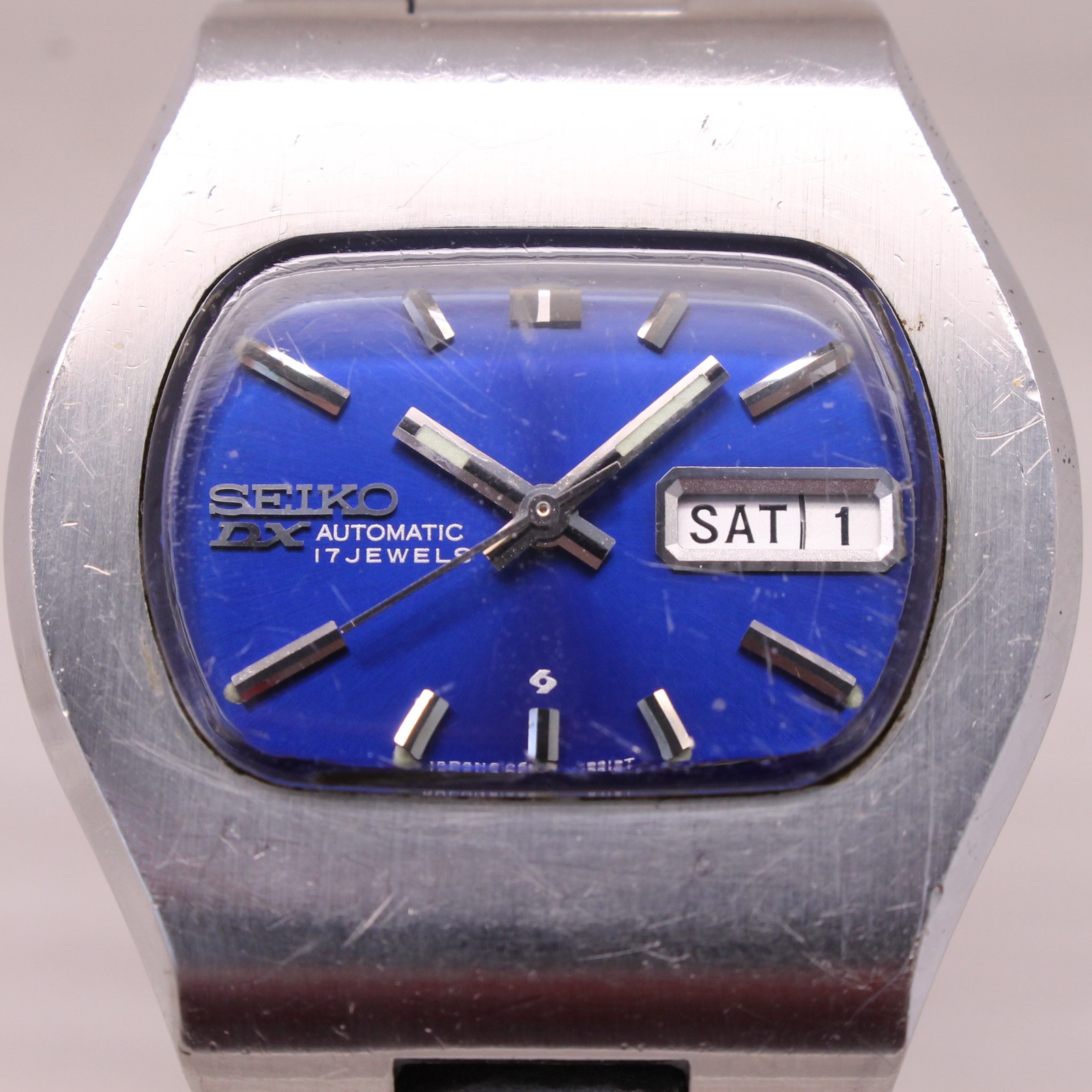 Vintage 1973 Seiko DX Men Automatic Watch Blue Dial Day/Date Indicator 6106-5467