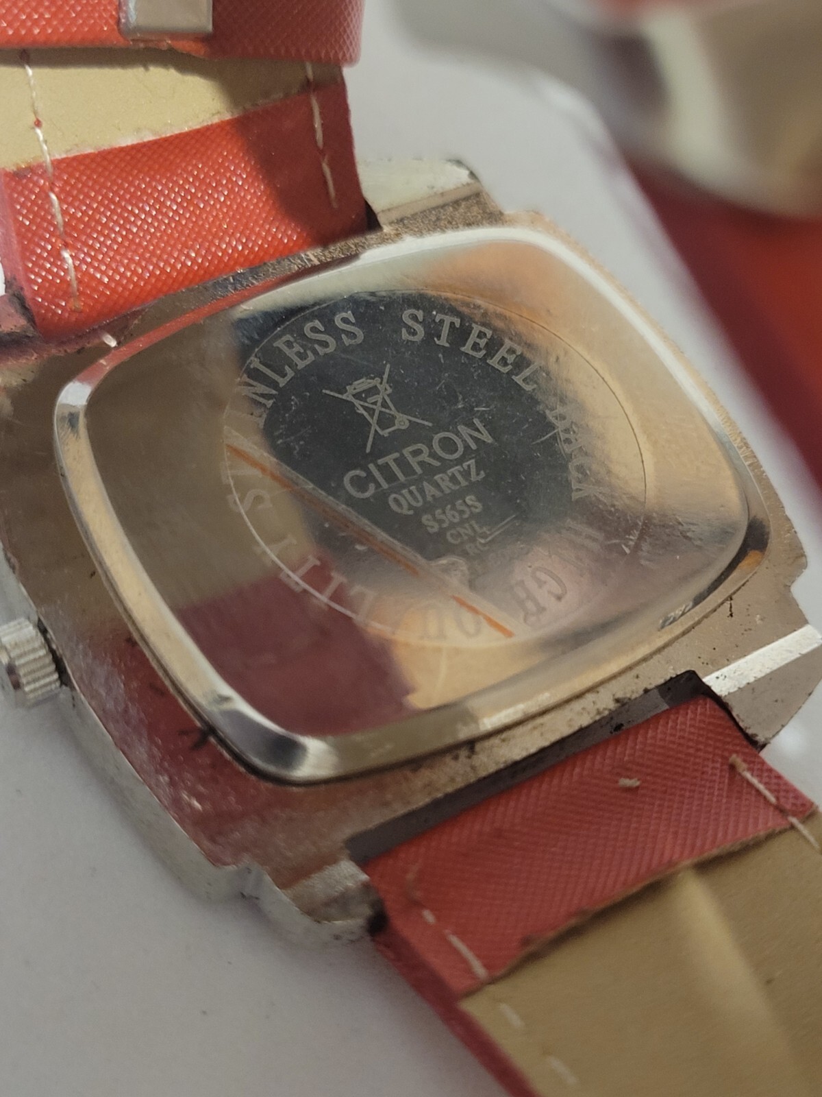 Large Red Leather Fabric Styled Citron Quartz Watch In Box