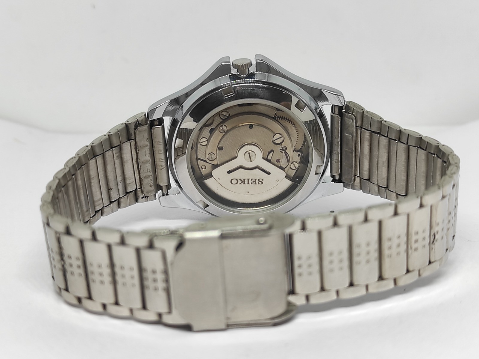 Vintage Refurbished Seiko Automatic Transparent GreenD/D Men’s WristWatch 38MM