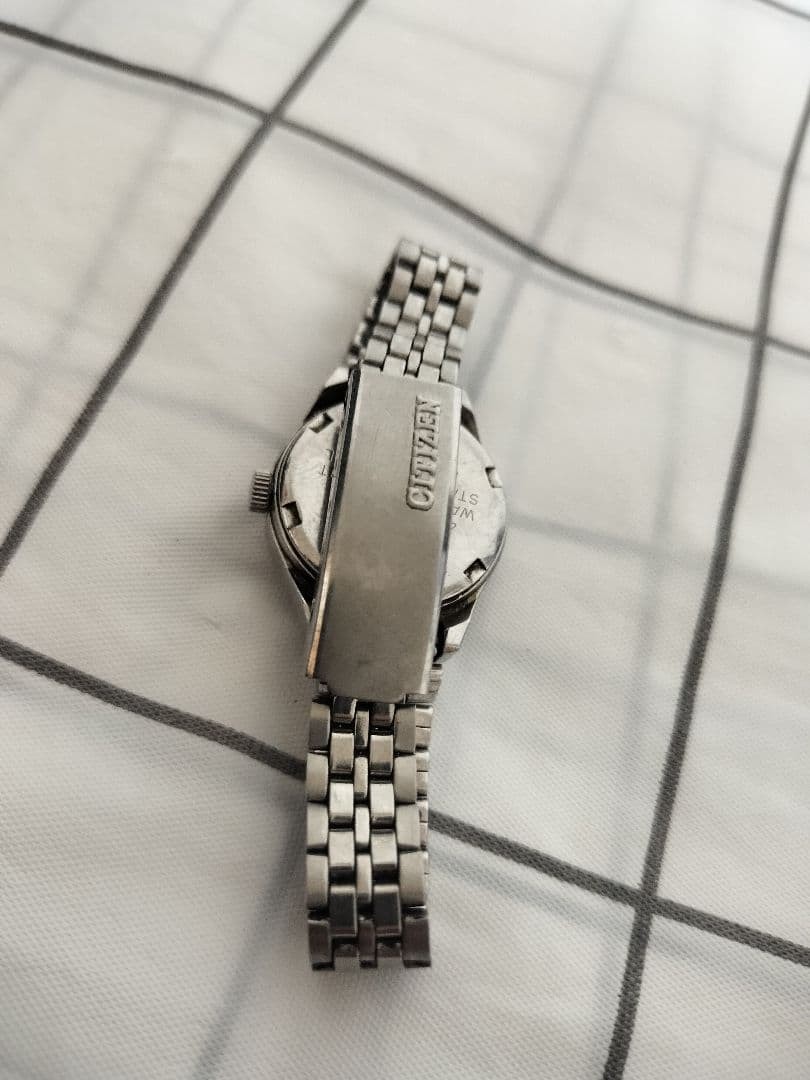 Working CITIZEN automatic watch 7000, purple dial, cut glass.