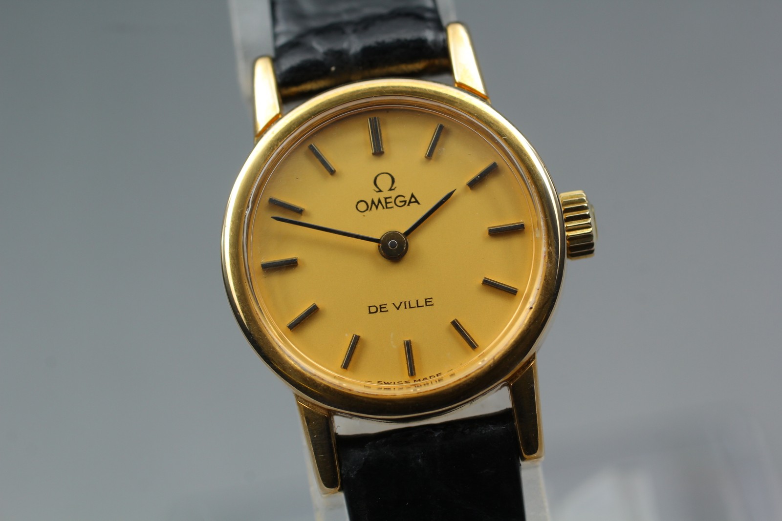[Near MINT] Omega De Ville Cal.1100 Gold 21mm Manual Winding Women’s From JAPAN