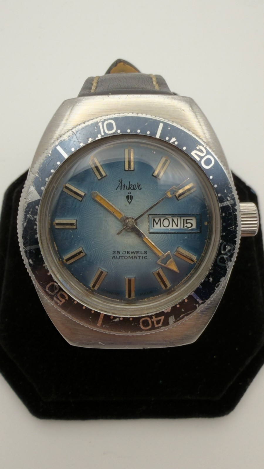 Vintage Anker Skin Diver Automatic 25 Jewels Blue Sunburst Dial Swiss Made