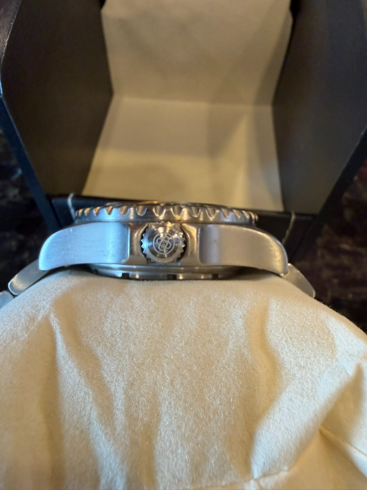 DEEP BLUE MASTER 2000 “10 YEAR ANNIVERSARY” Limited Edition 2000M DIVER