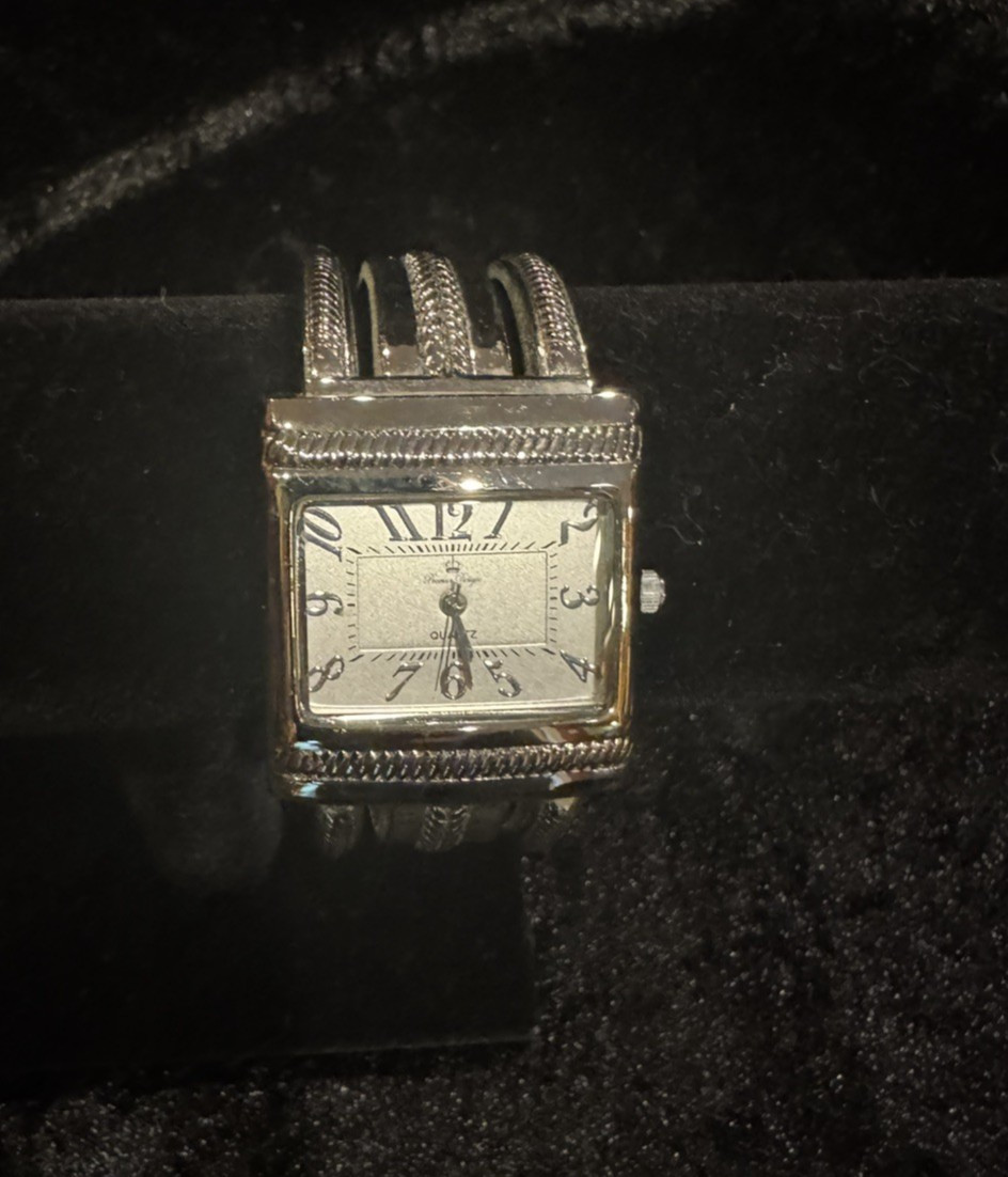 Premier Designs Cairo Silver Plated Women’s Cuff Watch RV $69