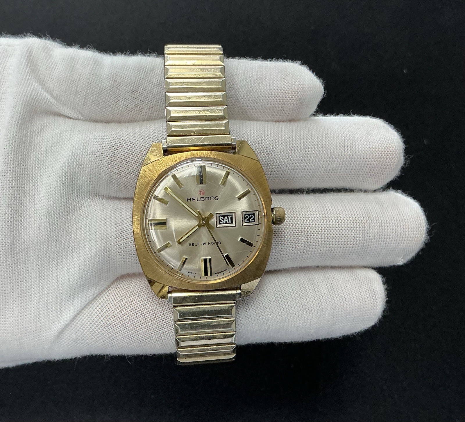 Vintage Helbros Automatic Day-Date – West Germany