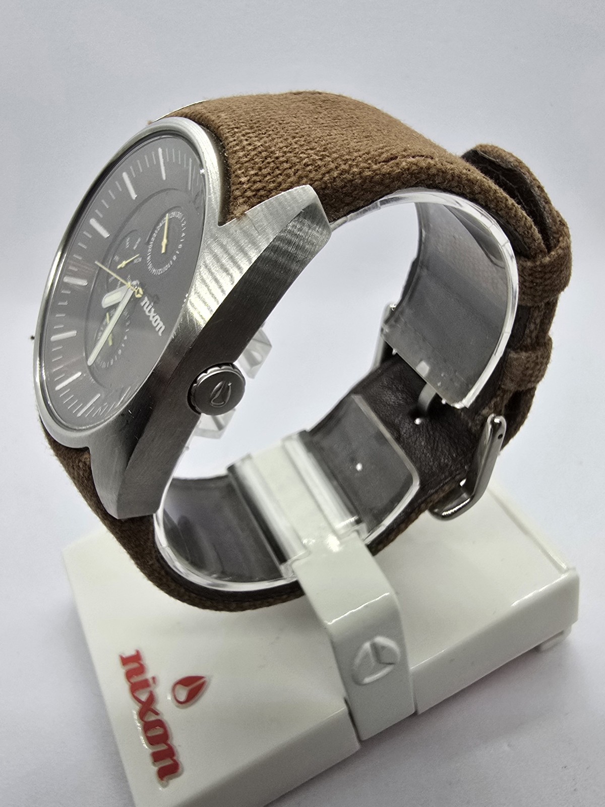 Nixon The Esquire CS