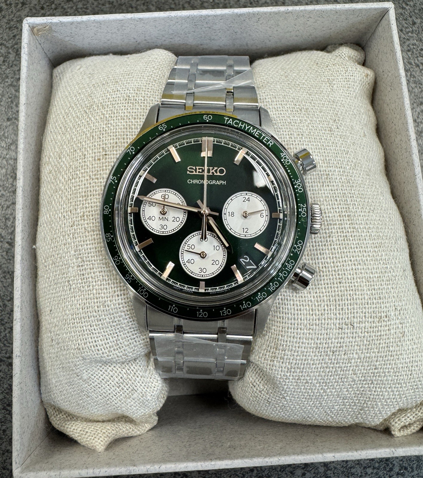 SEIKO Chronograph Quartz Light Green Dial Watch SSB481 Stainless Steel New