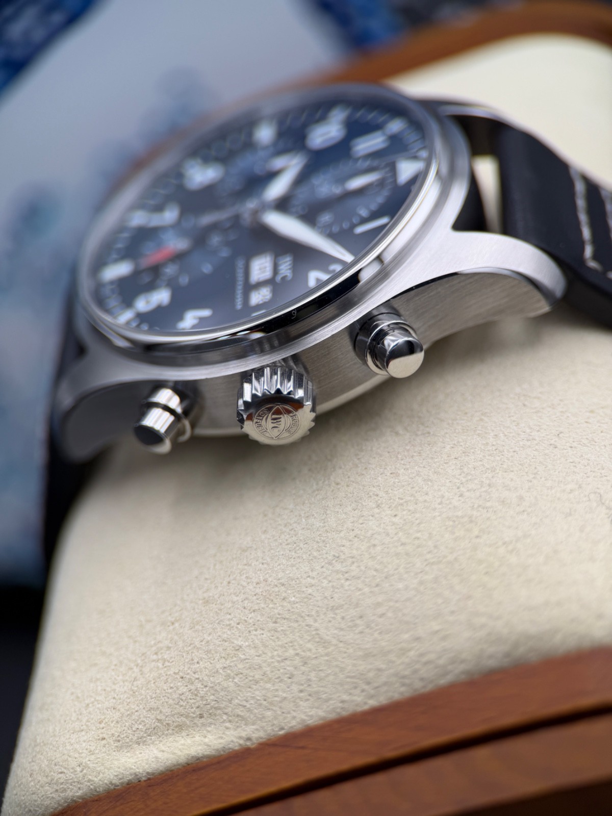 IWC Pilot’s Watch Chronograph Blue Dial – Stainless – IW388101