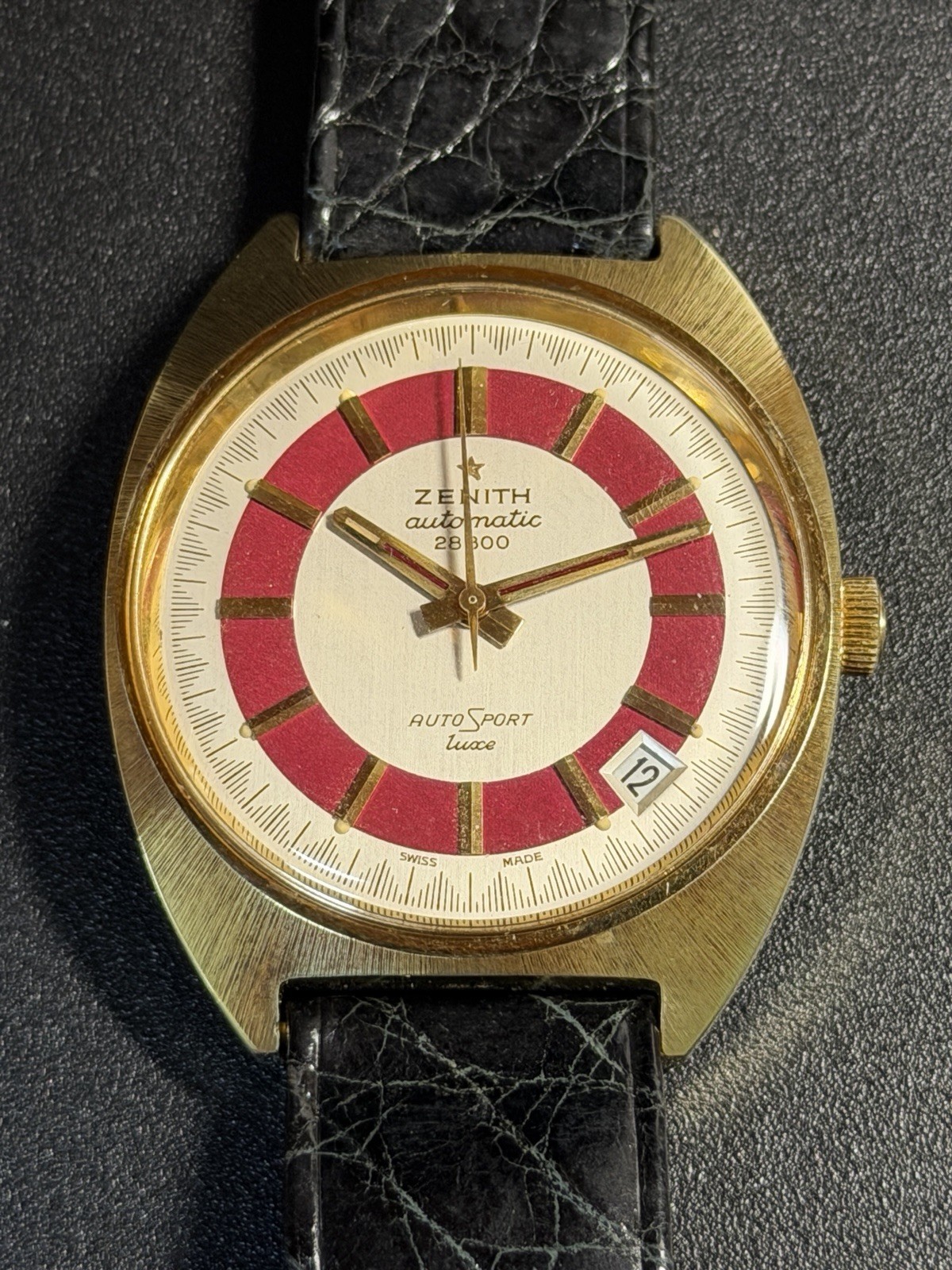Zenith AutoSport Luxe NOS Automatic Cal. 2562PC Rare Red Dial 28.800 A/h Vintage