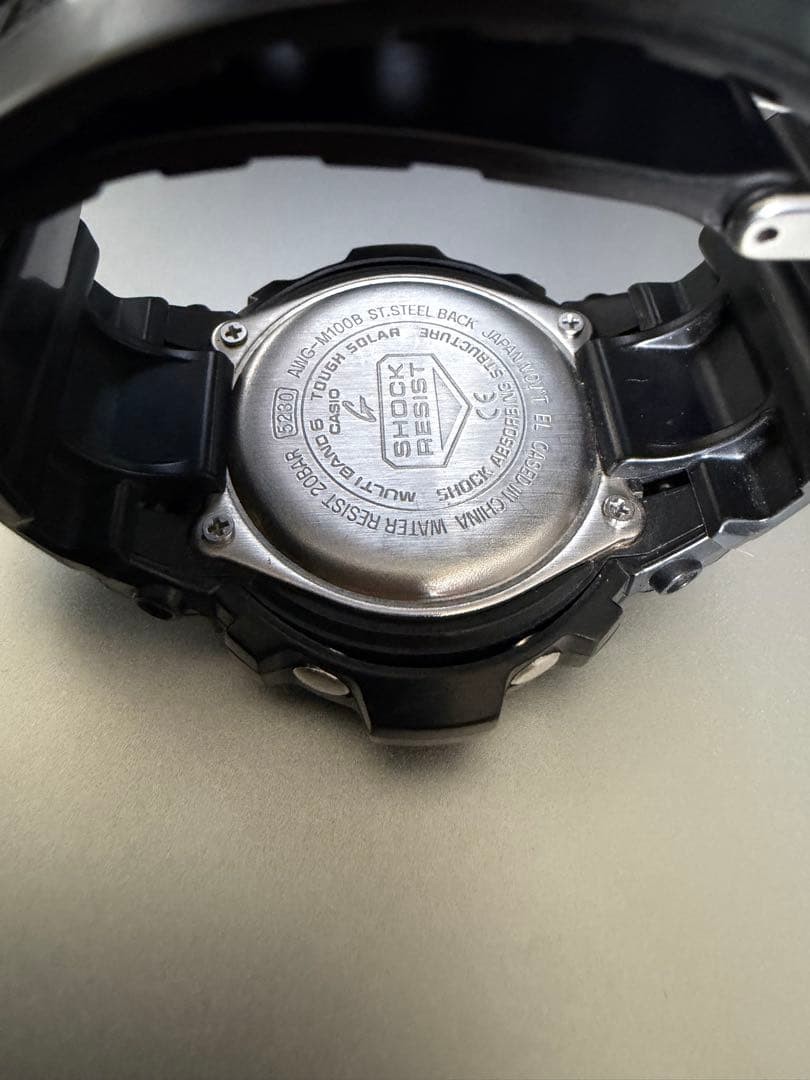 G-SHOCK AWG-M100B