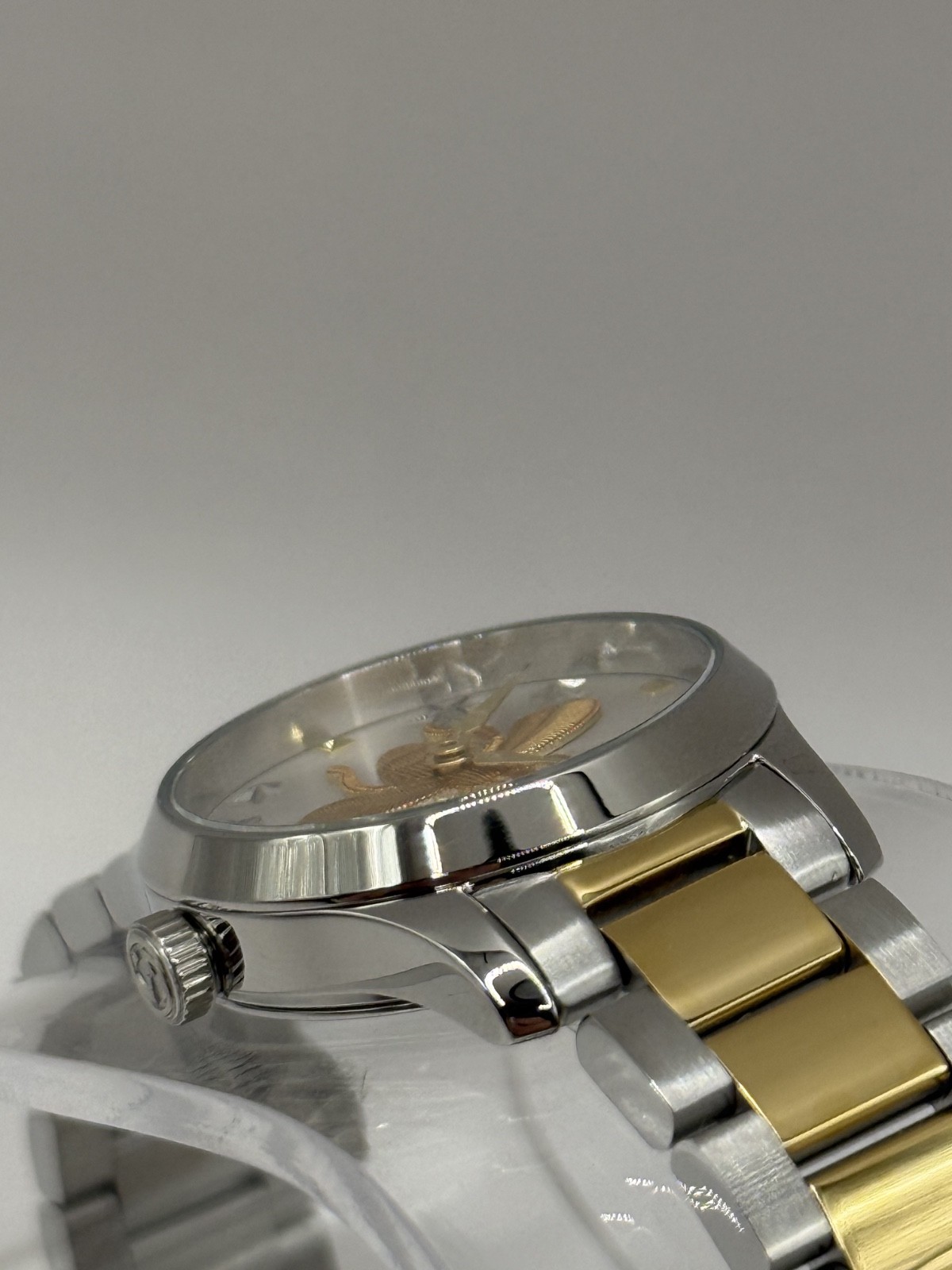 GUCCI Gucci G Timeless Silver Dial Two Tone Steel Strap Watch YA126599 27mm