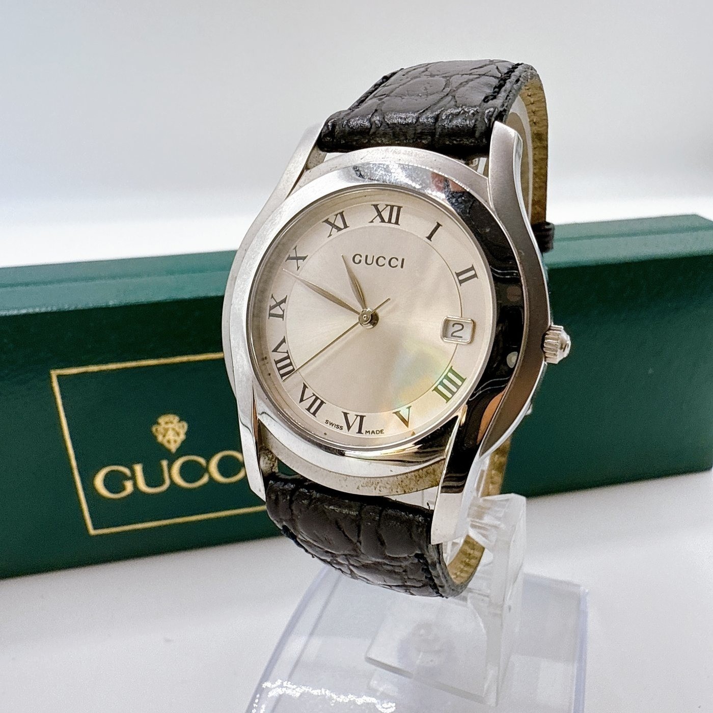 GUCCI 5500M Silver Roman Dial Date 35mm Quartz Men’s Watch JAPAN