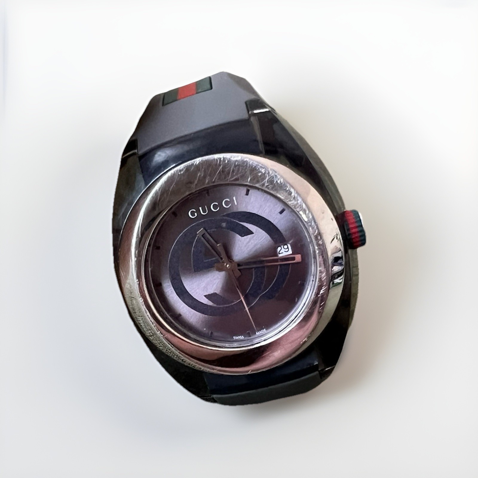 GUCCI Sync Watch Gray, Green And Red Rubber Band, Gray Dial, Unisex