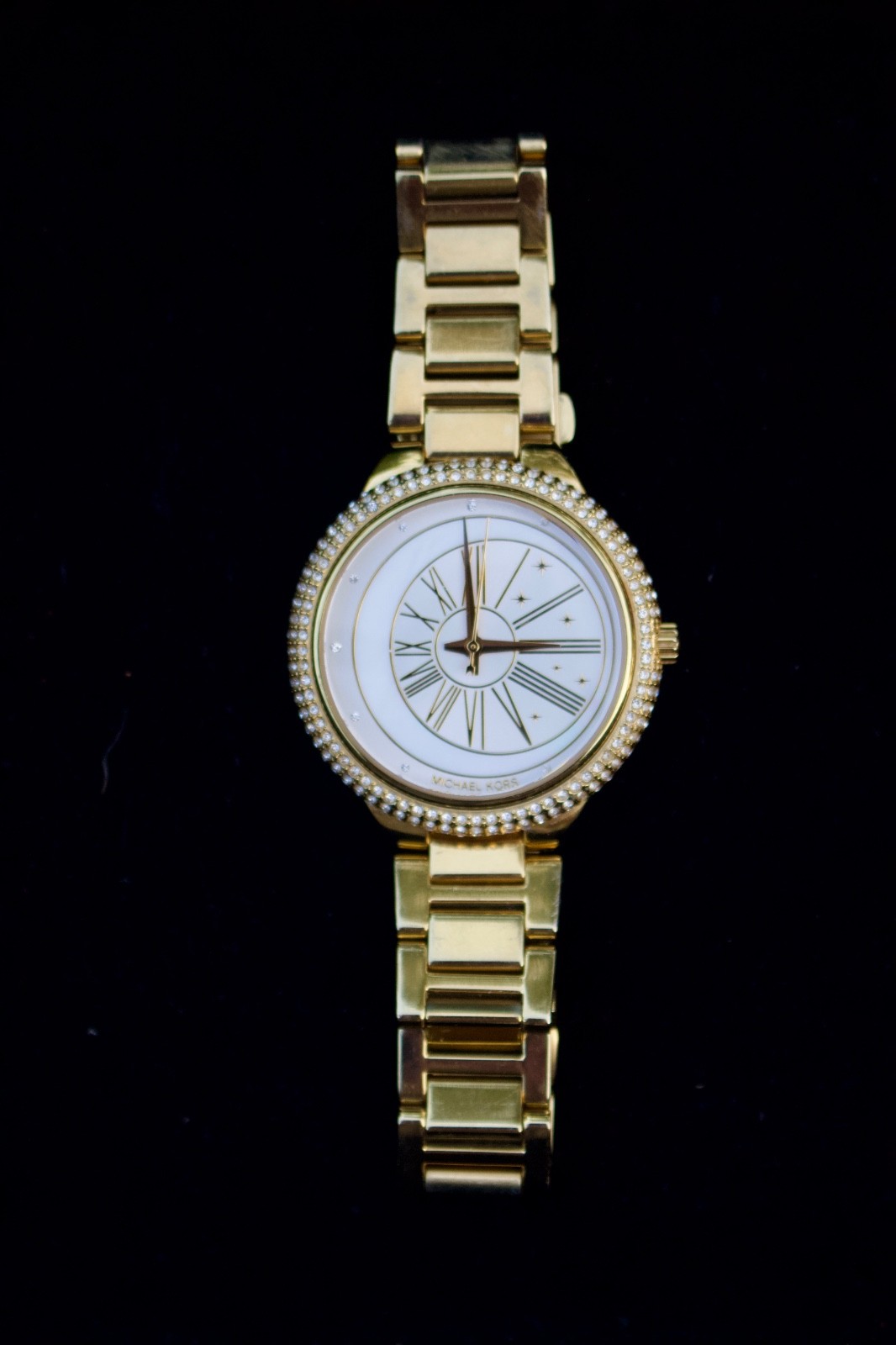 Michael Kors MK6550 Gold Tone Crystal Bezel Women’s Watch Extra Links