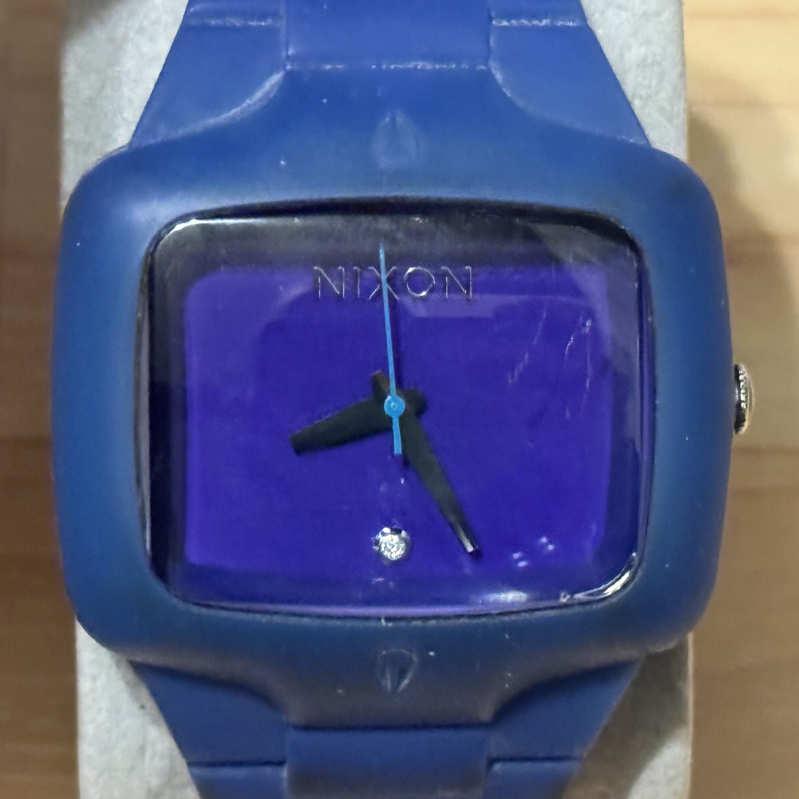 Nixon The Rubber Player “Yes It’s Real” Purple Blue Men’s Analog Watch RUNS READ