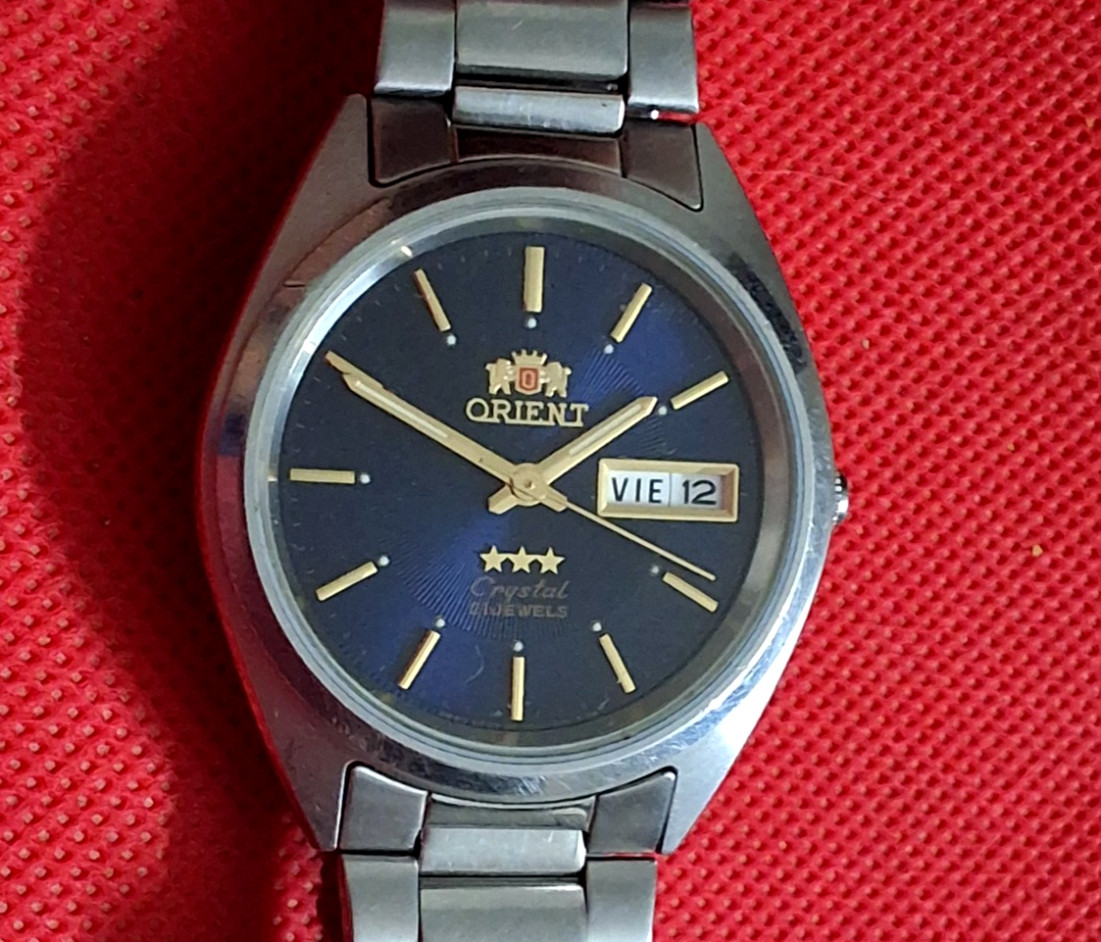 Vintage Orient Crystal Automatic Three Star 21 Jewels Wrist Watch Japan Made.