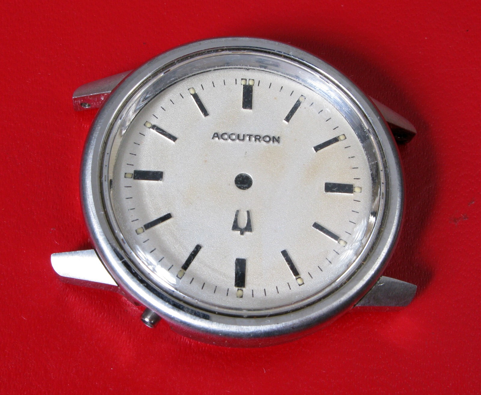 VINTAGE BULOVA ACCUTRON N2 SILVER TONE ORIGINAL CASE DIAL CRYSTAL NOS RARE !!