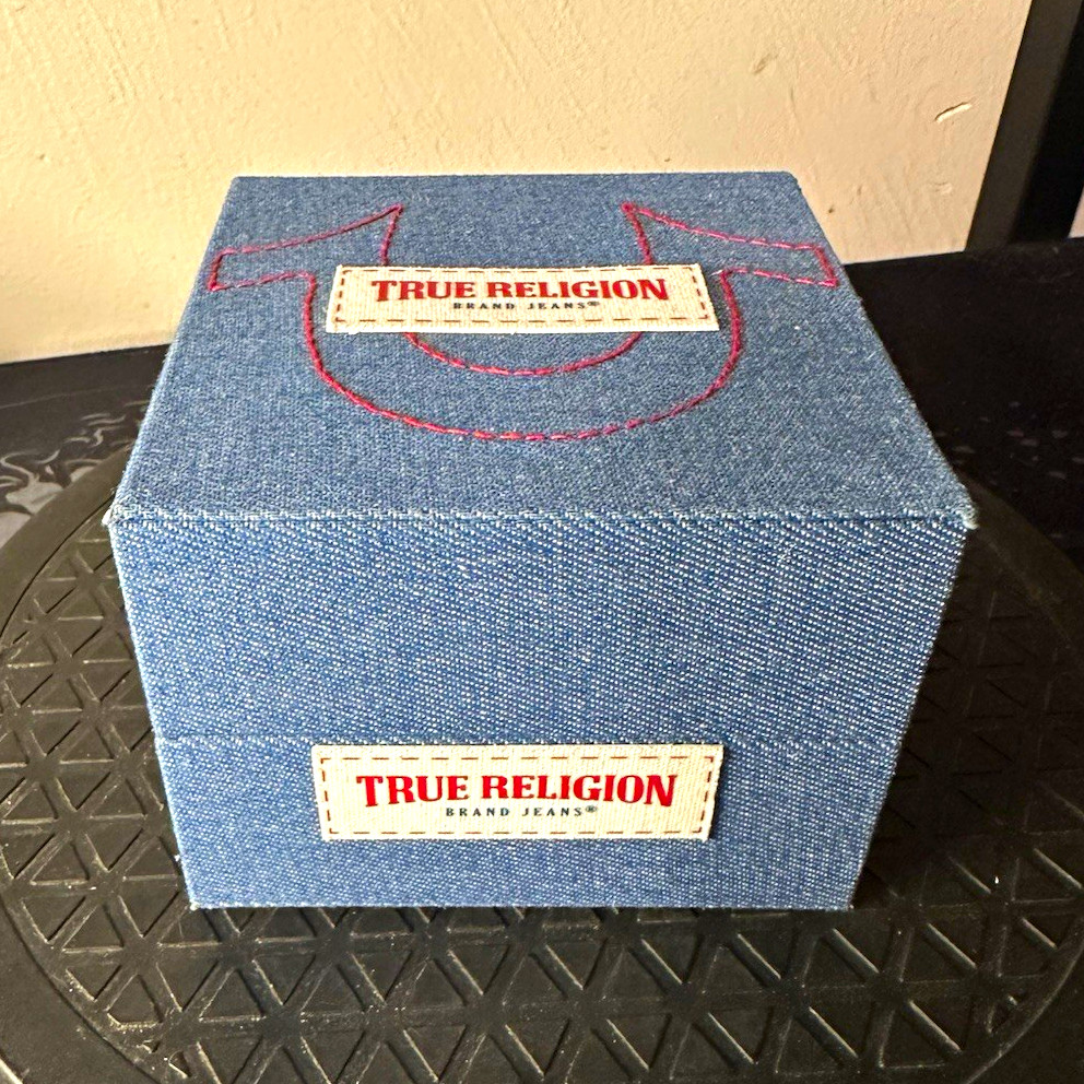 True Religion Quartz Wristwatch Silver Tone Steel Square 20mm