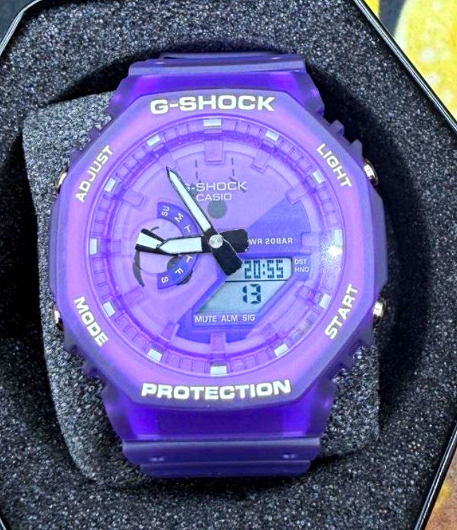 Casio G-SHOCK Purple Analog-Digital Quartz Resin Watch 200m Shock-Resist