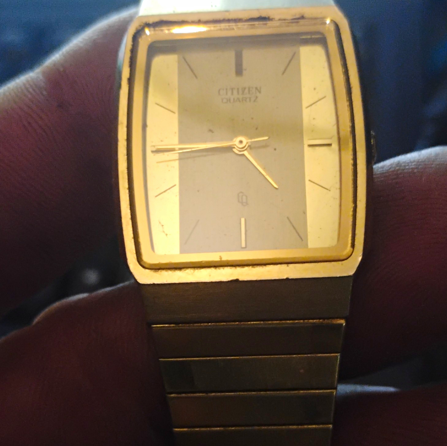 Citizen Quartz Gold-Tone Rectangular Analog Watch Gold Dial Missing Back Cover