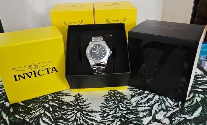 Invicta Pro Diver Black Dial Silver Tone Men’s Watch (34022)