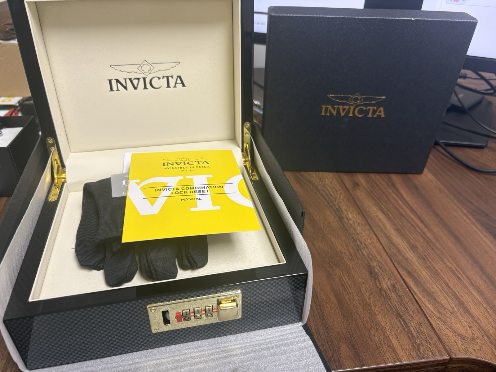 Invicta Celestial Automatic men’s watch 43m Interchangeable Strap (70104)
