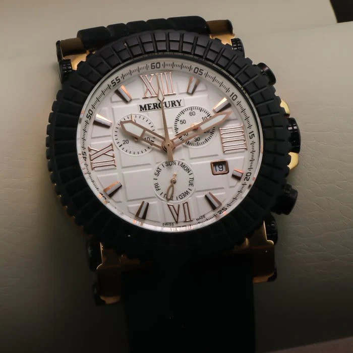 Mercury – Swiss Chronograph – ME10210-RBX-1 Swiss Chronograph Quartz 44mm.