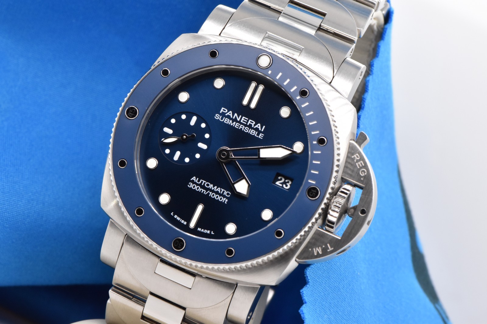 2024 Panerai Submersible Blu Notte 42mm Stainless Steel Bracelet PAM01068 FS