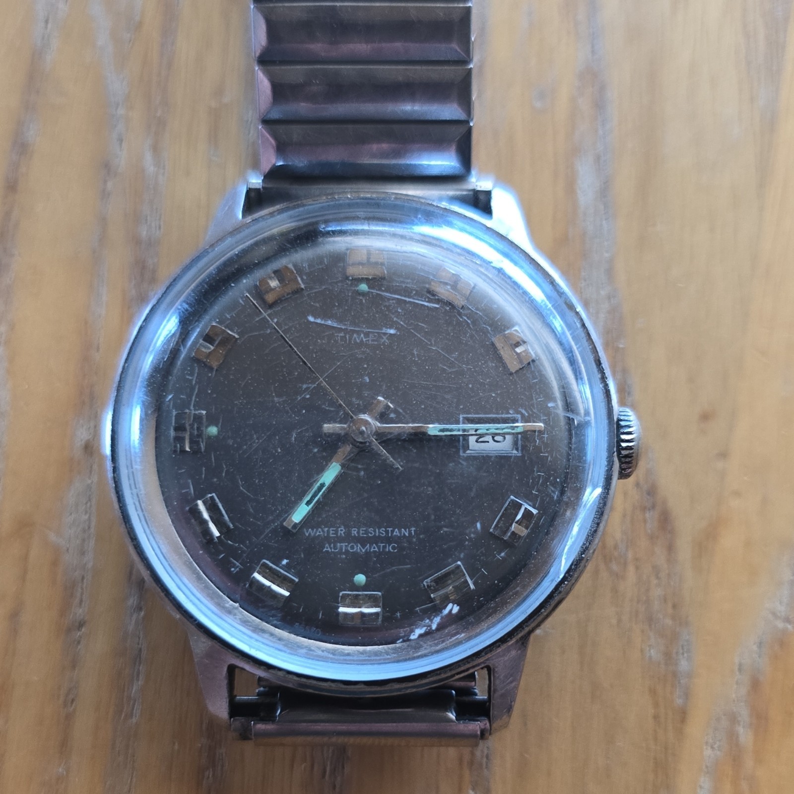 Timex Men’s Automatic Self-Winding Water Resistant Date Watch Black Dial