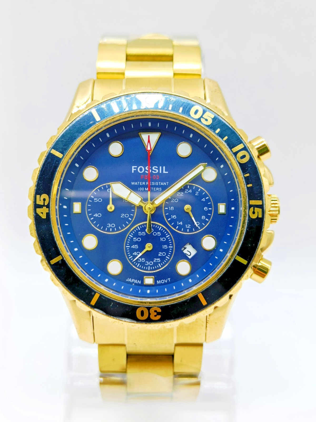 Amazing Fossil Chronograph Date Indicator Quartz Analog Men’s Wrist Watch