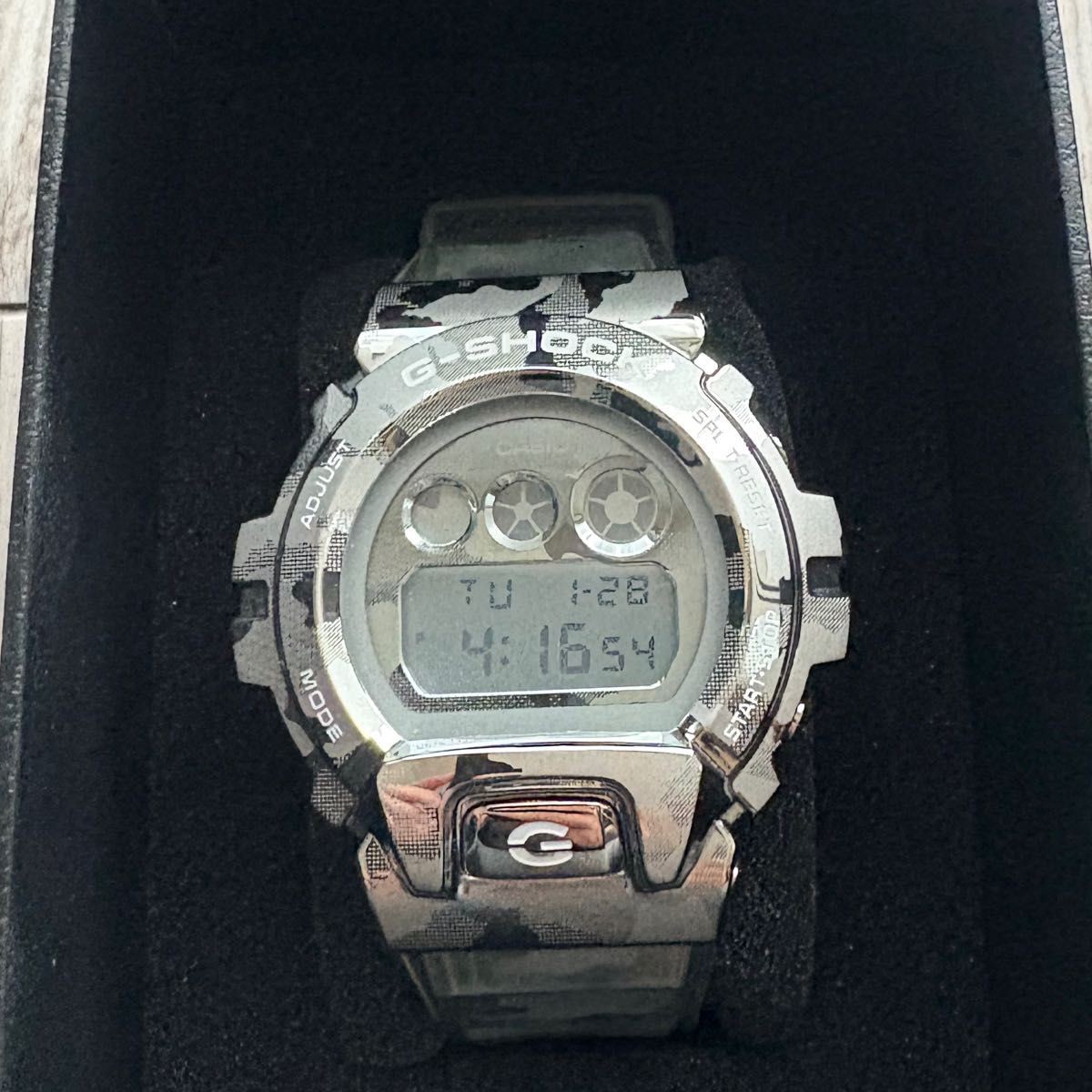 GM 5600SCM 1JF Japanese version wristwatch G Shock G SHOCK CASIO