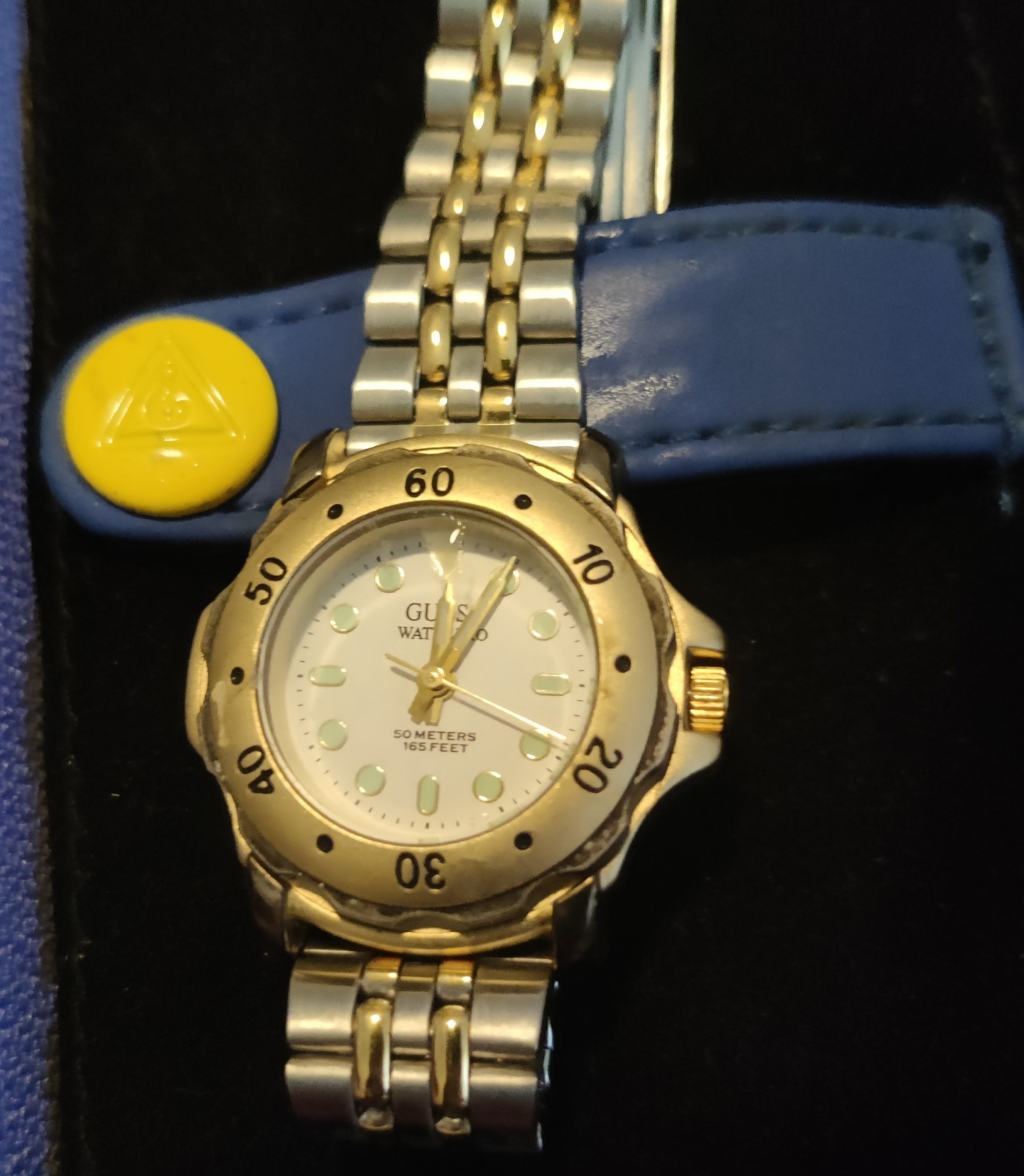 1996 Guess WaterPro Quartz Date Two Tone Women’s Watch – New Battery