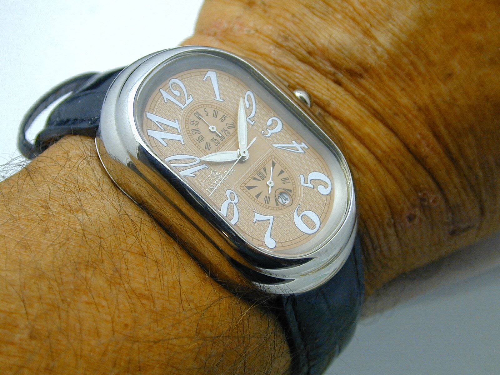 Invicta no 2286 chronograph unisex model