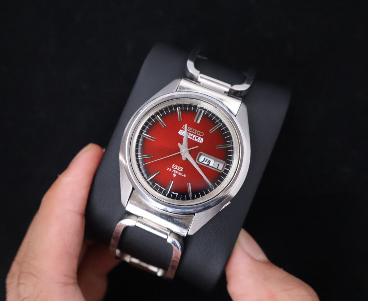 Serviced Rare Vintage 1970 Seiko 5 Actus SS 23 Jewels 6106-7480