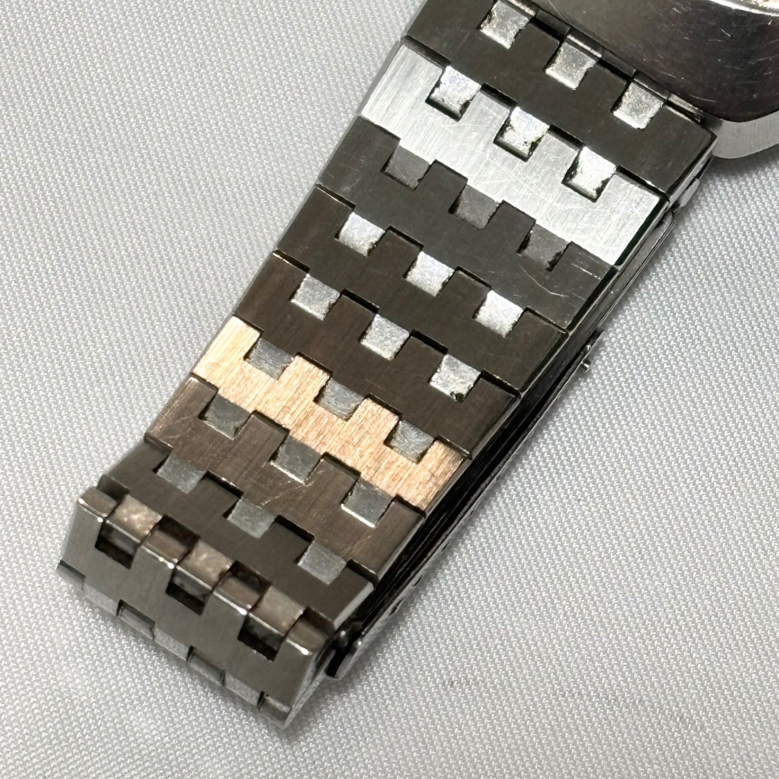 Technos Thunder Automatic Date Watch Black Dial Silver Bracelet Vintage