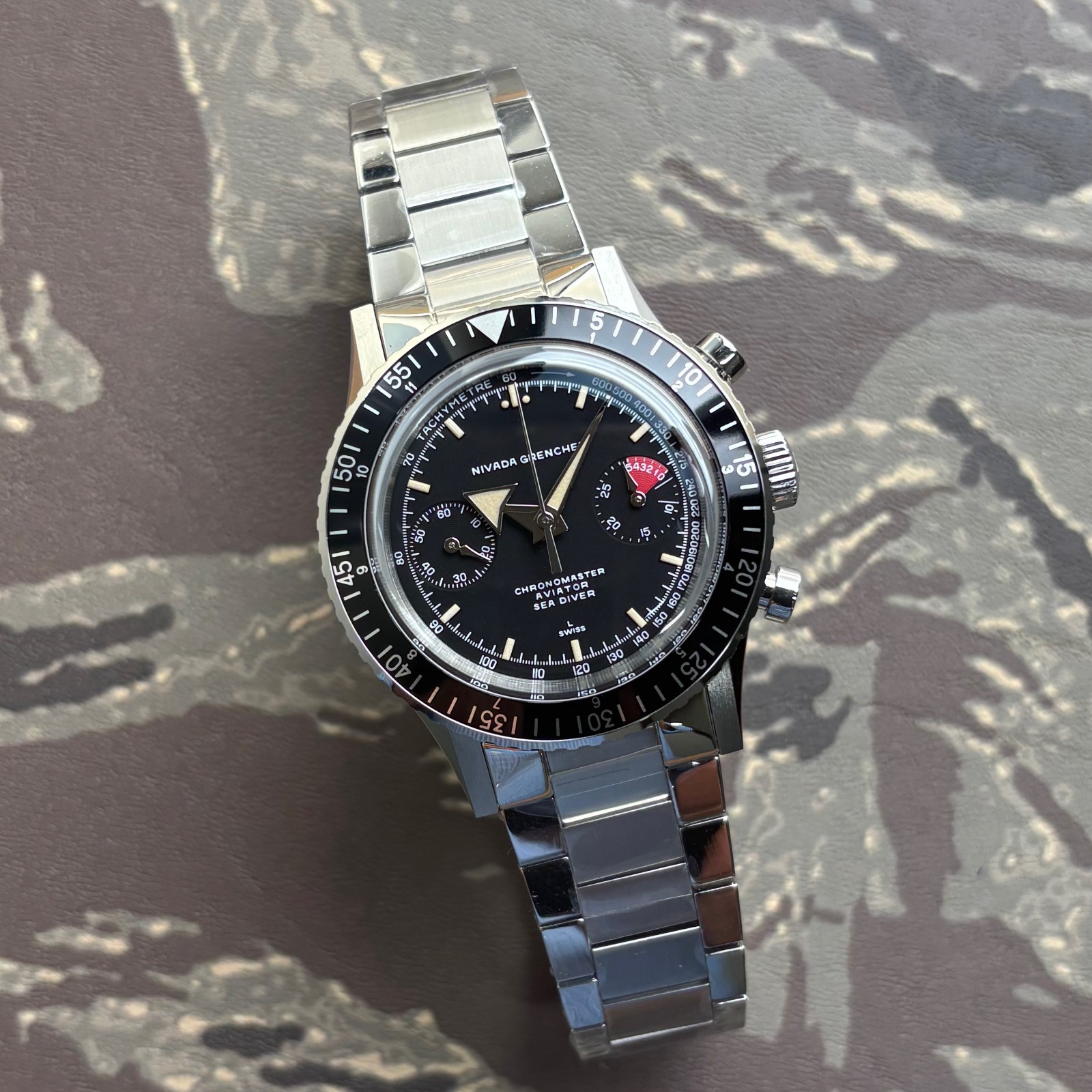 2026 Nivada Grenchen Chronomaster Broad Arrow 38mm 86056M20LC – Black Dial
