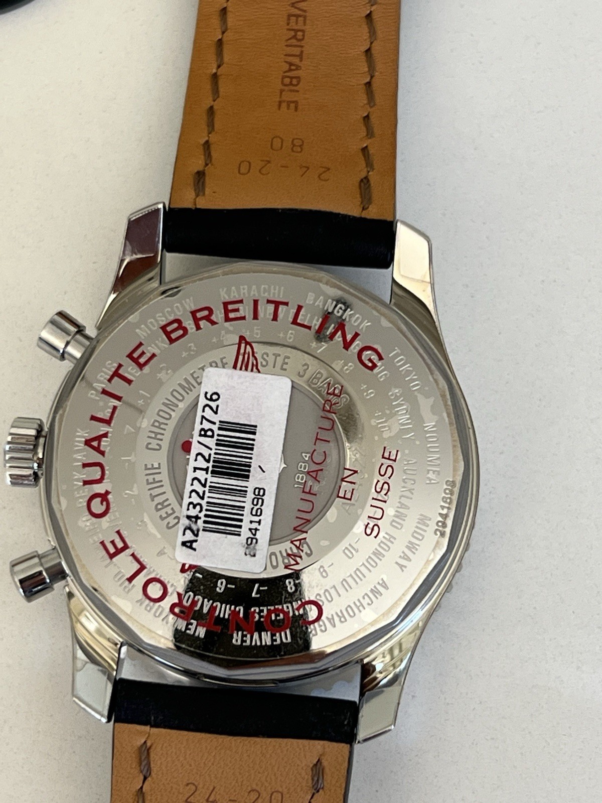 Breitling Navitimer World A24322 – Near Mint – Box, Papers, & Original Accs.
